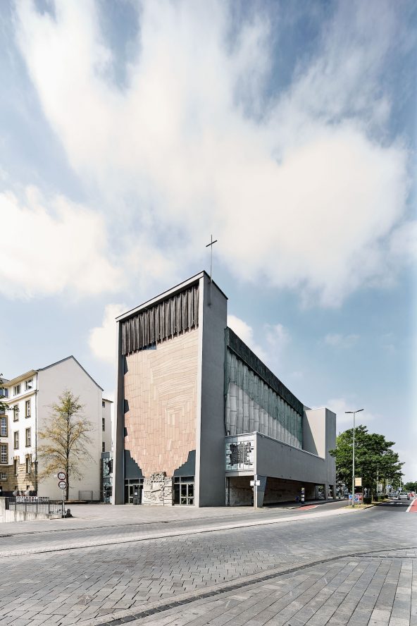 Liebfrauenkirche | Kulturkirche „Stiftung Brennender Dornbusch“