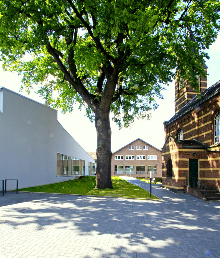 Versöhnungskirche | Kirche und Gemeindezentrum mit multifunktionalem Foyer
