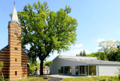 Versöhnungskirche | Kirche und Gemeindezentrum mit multifunktionalem Foyer