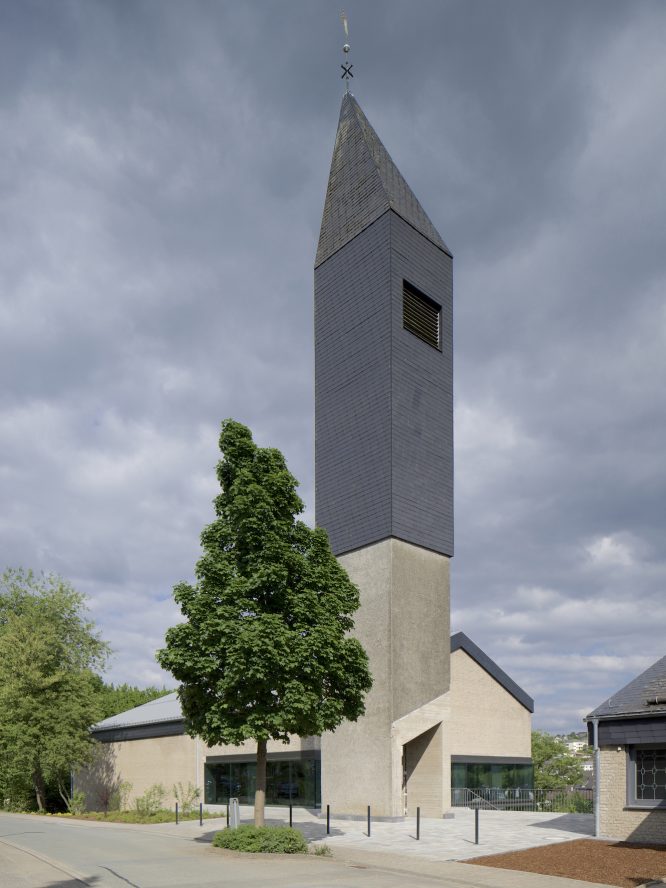 Heilig-Geist | Pfarrkirche, Gemeindezentrum