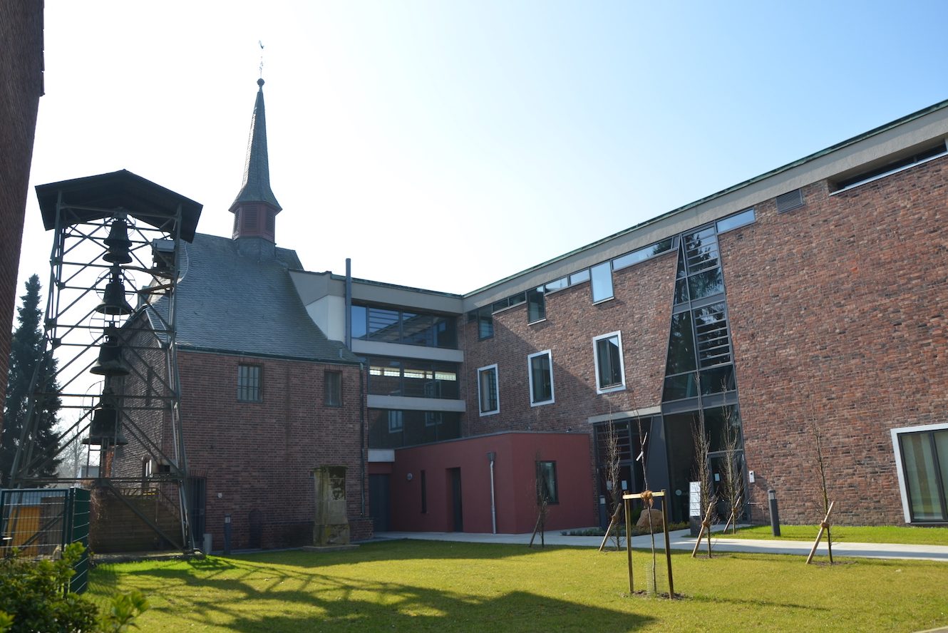 St. Mariä Empfängnis | Kirche und sozial-kulturelles Gemeindezentrum